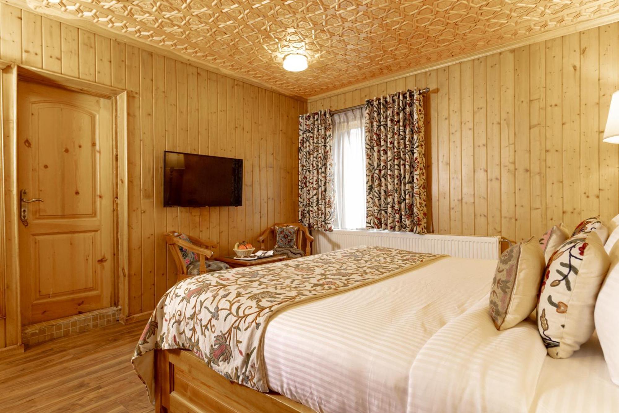 Shaw Inn By Stay Pattern Gulmarg Exterior foto